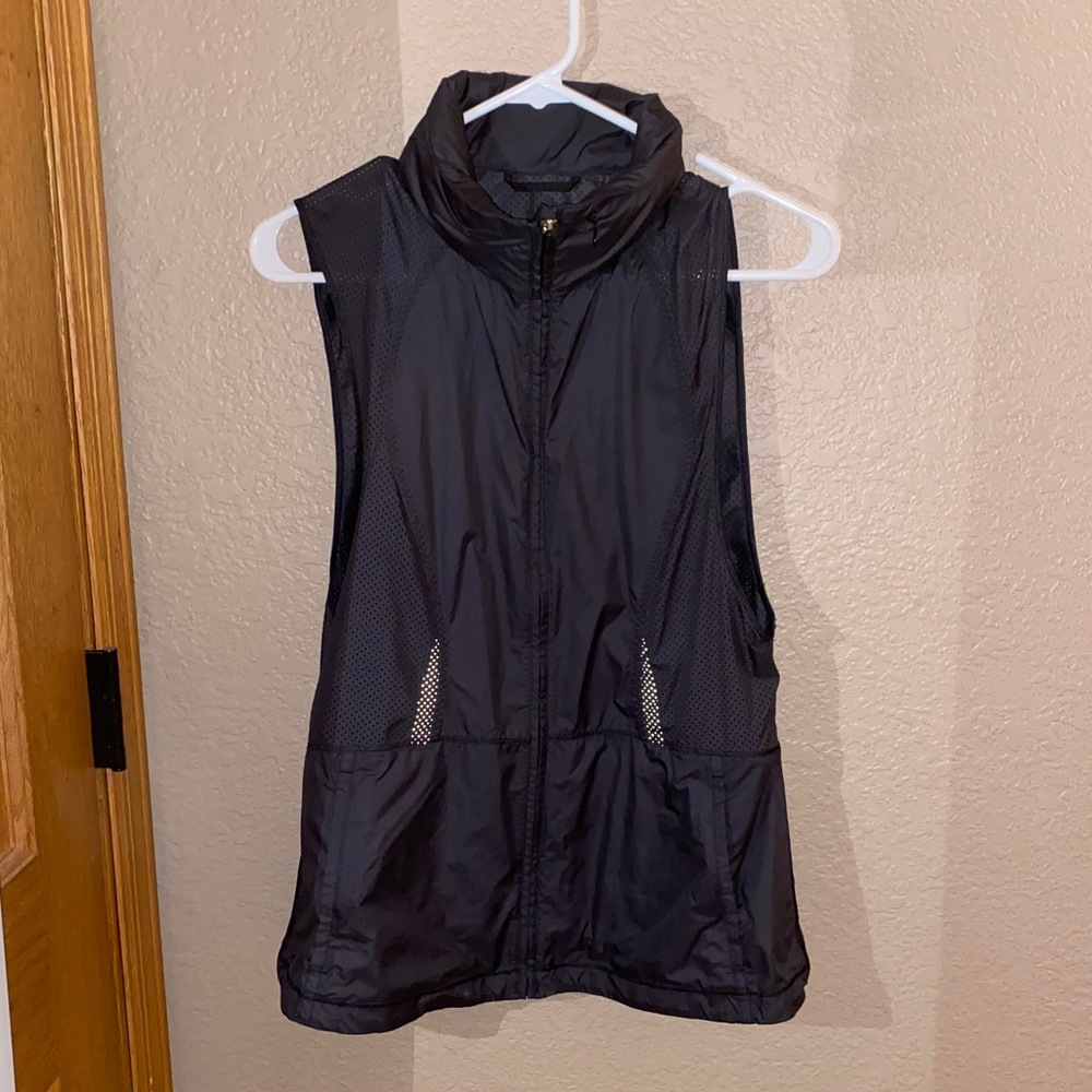 Lululemon vest
